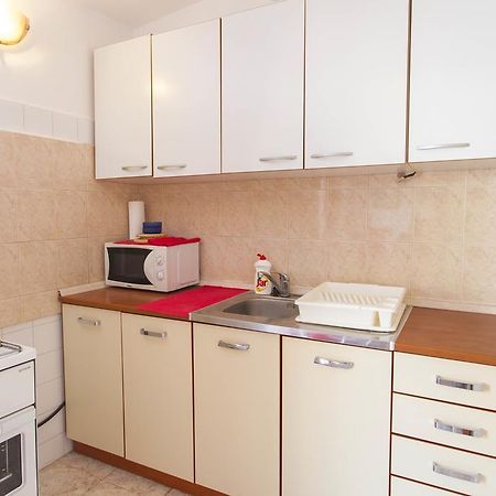 Carolija Apartment Makarská Pokoj fotografie