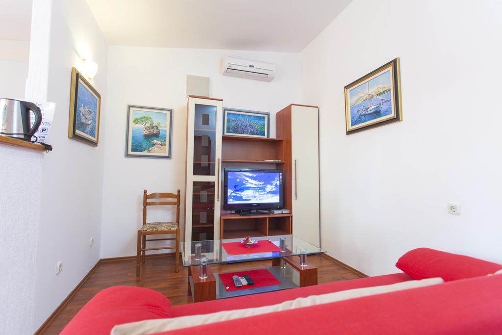 Carolija Apartment Makarská Pokoj fotografie